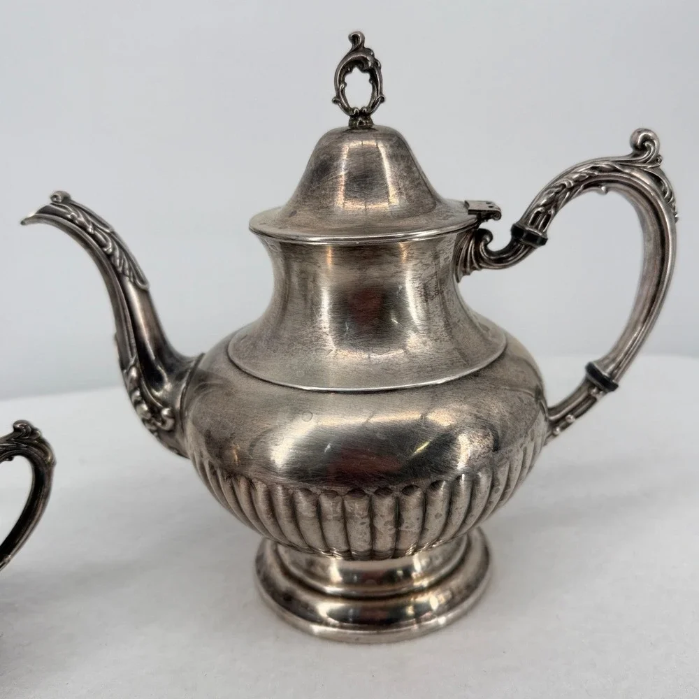 Vintage Oneida USA Silver Plated Teapot and Lidded Sugar Bowl Set Gadroon Design